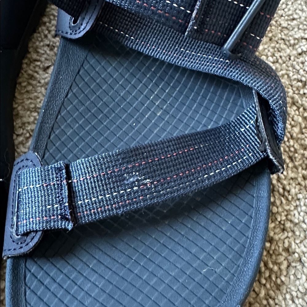 Chaco lowdown Navy Blue Men's Sandals size M 9 Excellent! - Picture 6 of 7